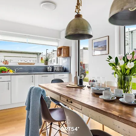 Harbour House Dom wakacyjny *